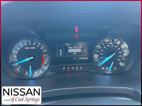 Used 2018 Ford Explorer XLT FWD image 35