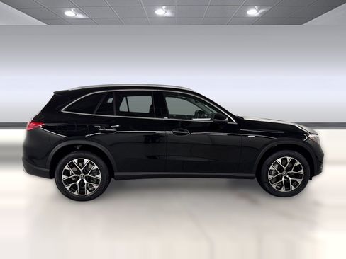 Certified 2025 Mercedes-Benz GLC 350e 4MATIC image 8