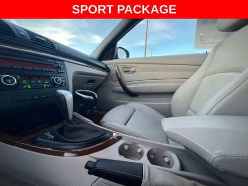 Used 2010 BMW 128i Convertible image 52