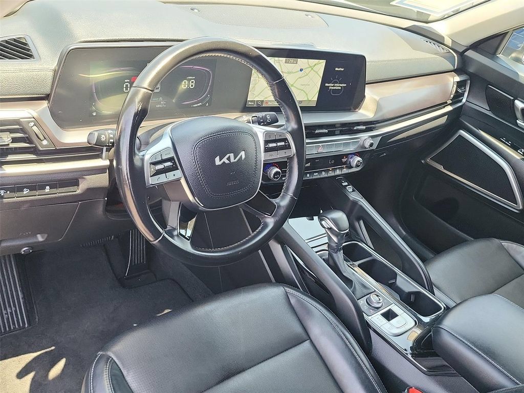 Used 2023 Kia Telluride S w/ S Sunroof Package AWD/4WD image 2