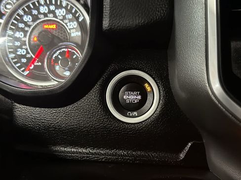 Used 2020 RAM 1500 Big Horn AWD/4WD image 20