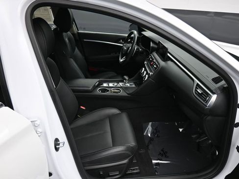 Used 2023 Genesis G70 2.0T AWD/4WD image 24