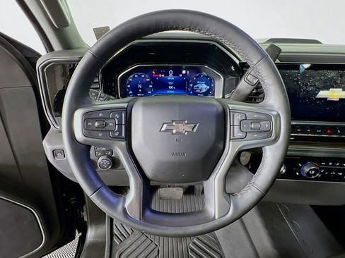 Used 2023 Chevrolet Silverado 1500 LT Trail Boss AWD/4WD image 12