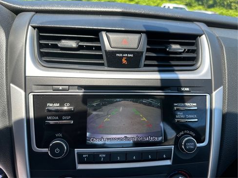 Used 2018 Nissan Altima 2.5 S FWD image 15