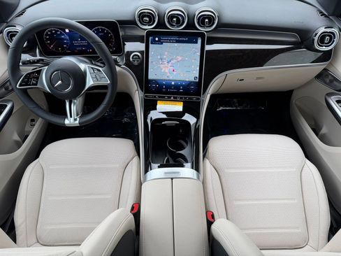 New 2026 Mercedes-Benz GLC 300 4MATIC image 16