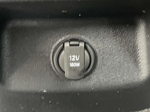 Used 2022 Kia Telluride LX image 19