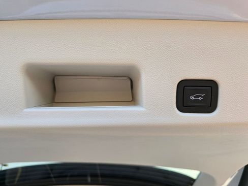 New 2026 Buick Enclave Avenir w/ Super Cruise Package AWD/4WD image 33