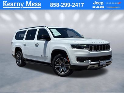 Certified 2024 Jeep Wagoneer L Series II w/ Flexible Seating Group