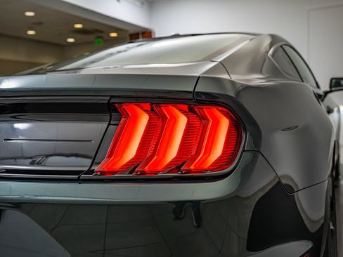 Used 2019 Ford Mustang Bullitt RWD image 15