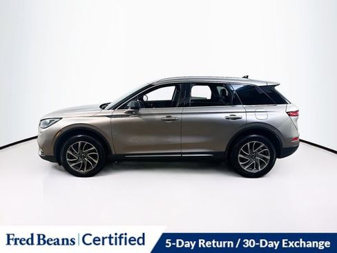 Used 2021 Lincoln Corsair Standard w/ Equipment Group 101A image 4