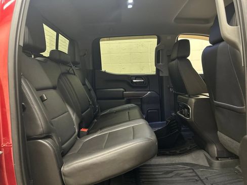 Used 2019 GMC Sierra 1500 SLT w/ SLT Premium Plus Package AWD/4WD image 9