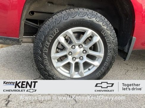 Used 2024 Chevrolet Silverado 1500 LT w/ Convenience Package II image 13