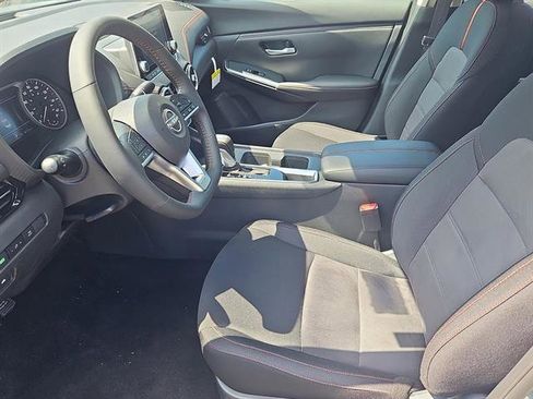 New 2025 Nissan Sentra SR w/ Trunk Package FWD image 14