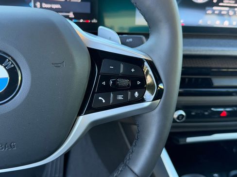 Used 2025 BMW 330i Sedan w/ Convenience Package image 24