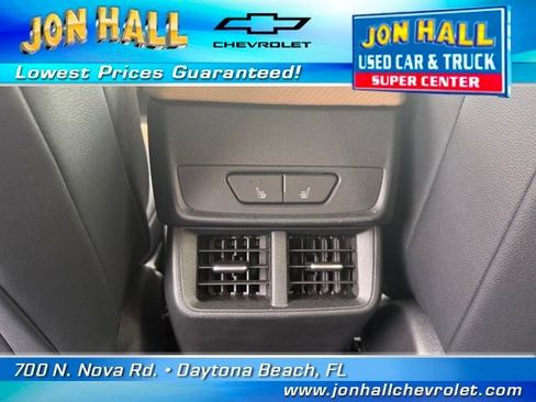 Used 2025 Chevrolet Equinox ACTIV w/ Safety and Technology Package image 15