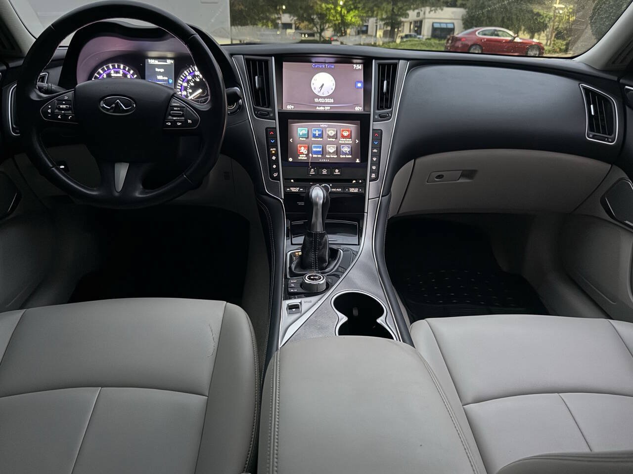 Used 2017 INFINITI Q50 3.0t Premium RWD image 3