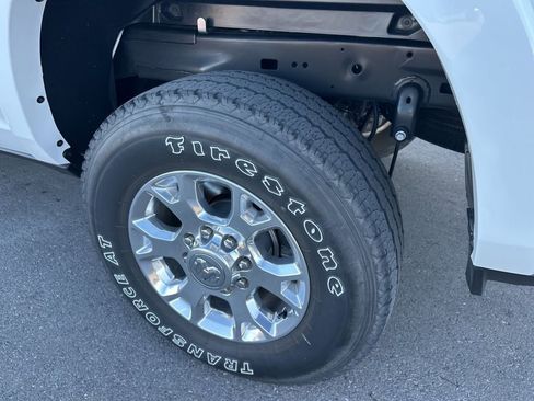 Used 2021 RAM 2500 Laramie w/ Off Road Package image 5