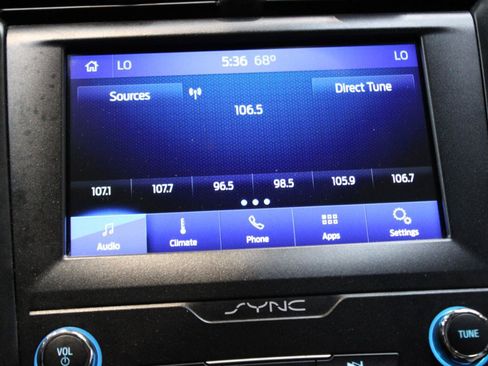 Used 2020 Ford Fusion SE w/ Equipment Group 151A FWD image 20