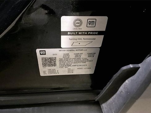 Certified 2023 GMC Acadia SLE w/ Driver Convenience Package image 31