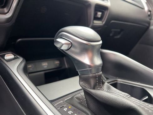 Used 2021 Kia Sorento S w/ Panoramic Sunroof Package image 24