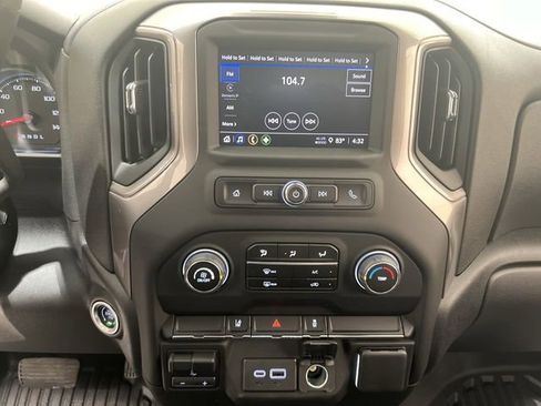 Certified 2024 Chevrolet Silverado 2500 W/T w/ WT Convenience Package AWD/4WD image 16