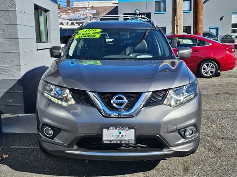 Used 2016 Nissan Rogue SL image 2