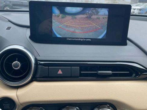 Used 2024 MAZDA MX-5 Miata Grand Touring w/ Weather Package image 12