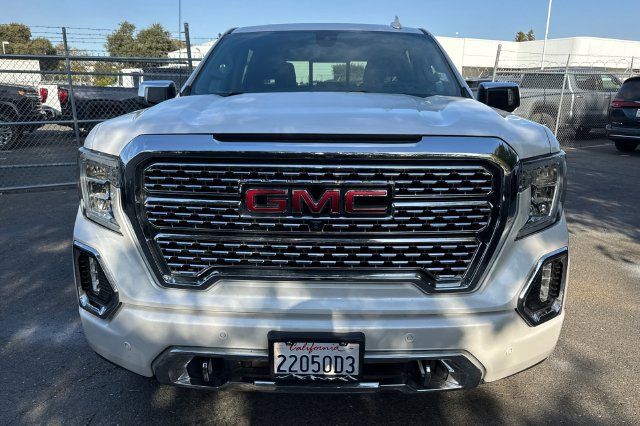 Used 2021 GMC Sierra 1500 Denali w/ Denali Ultimate Package AWD/4WD image 3