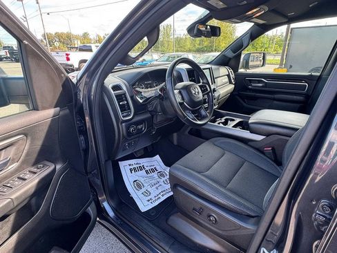 Used 2019 RAM 1500 Big Horn AWD/4WD image 6