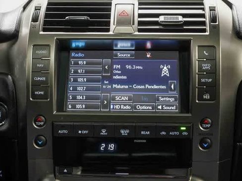 Used 2019 Lexus GX 460 Premium image 14