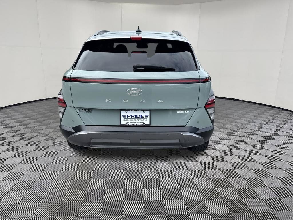 Used 2024 Hyundai Kona Limited AWD/4WD image 6