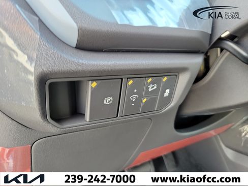 New 2027 Kia Seltos S FWD image 21