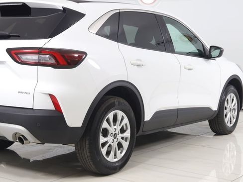 Used 2023 Ford Escape Active w/ Tech Pack #1 AWD/4WD image 40