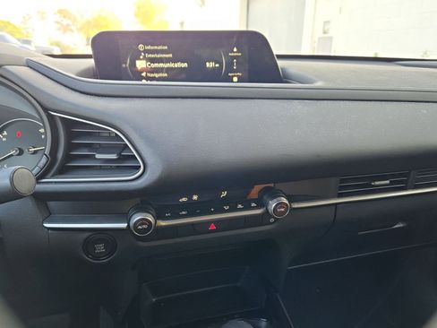 Used 2025 MAZDA CX-30 AWD 2.5 S w/ Select Sport Pkg image 9