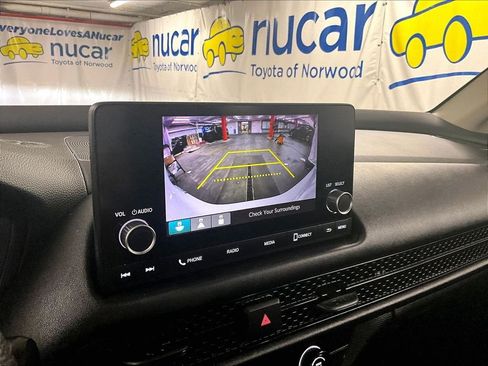 Used 2023 Honda HR-V LX image 19