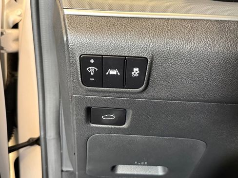 Used 2022 Kia K5 GT-Line w/ GT-Line Awd Premium Package image 18