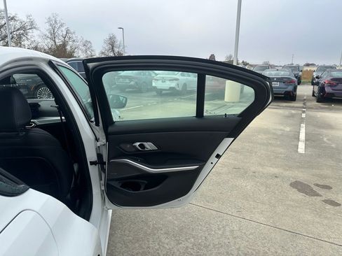 Certified 2023 BMW 330i Sedan w/ M Sport Package image 28