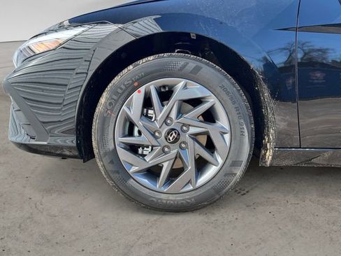 New 2026 Hyundai Elantra Blue image 17