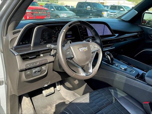 Used 2023 Cadillac Escalade V w/ Heavy-Duty Trailer Package AWD/4WD image 19