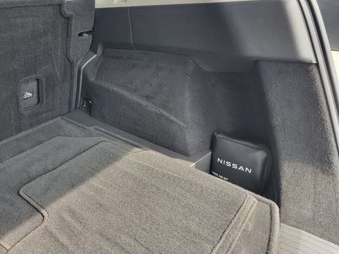 Certified 2023 Nissan Rogue SV AWD/4WD image 44