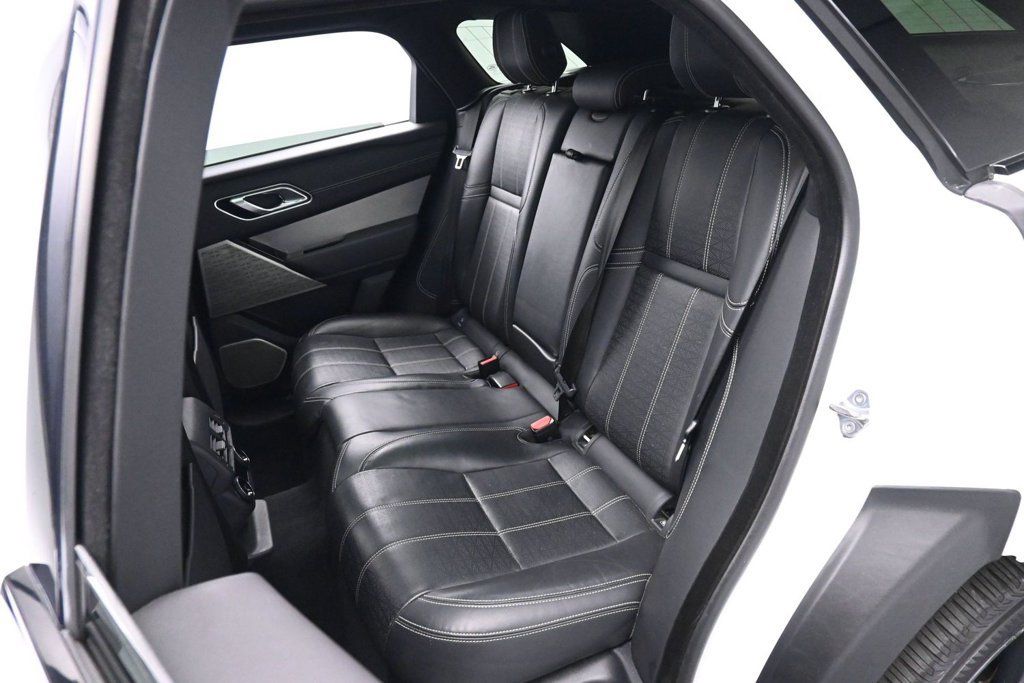 Used 2018 Land Rover Range Rover Velar R-Dynamic HSE AWD/4WD image 15