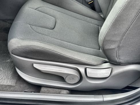 New 2026 Hyundai Elantra SE image 14