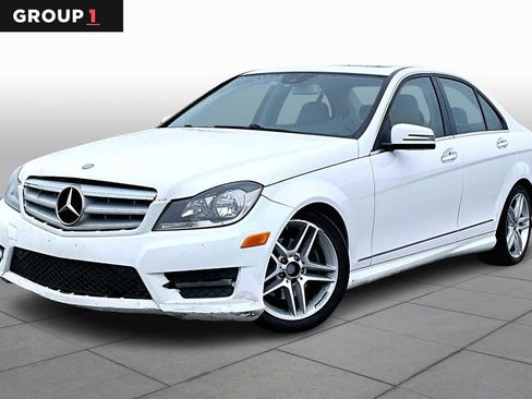 Used 2013 Mercedes-Benz C 250 Sedan image 1