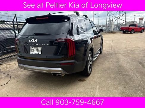 Certified 2022 Kia Telluride EX w/ EX Premium Package FWD image 4