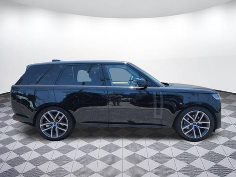 New 2026 Land Rover Range Rover SE AWD/4WD image 6