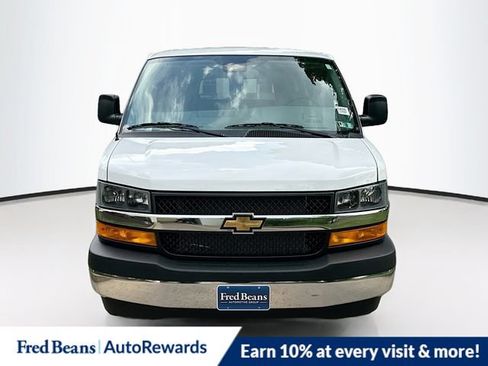 New 2026 Chevrolet Express 3500 LT w/ LT Preferred Equipment Group RWD image 2