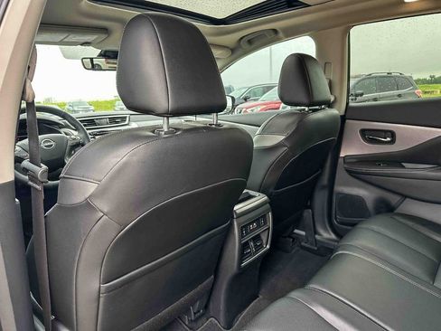 Used 2024 Nissan Murano SL FWD image 18