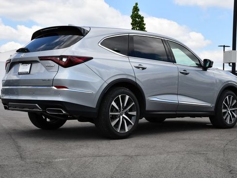 Used 2025 Acura MDX SH-AWD w/ Technology Package image 7
