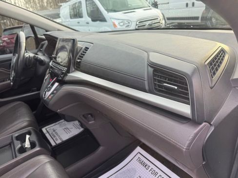 Used 2018 Honda Odyssey Touring image 27
