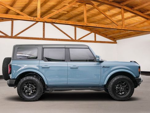 Used 2022 Ford Bronco Outer Banks AWD/4WD image 6